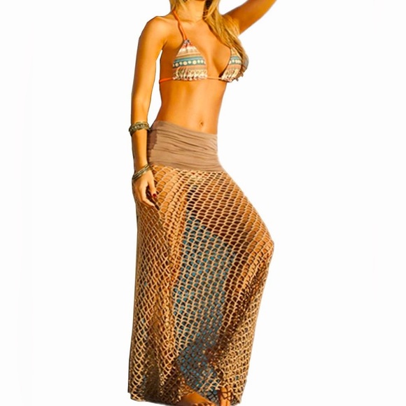 NWOT Trendy Tribal Print Halter Bikini Set - High Cut Hollow Out 3-Piece |Size L - Picture 3 of 13